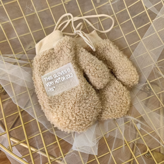 Christmas Series Female Red Festive Happy Snowman Cute Cartoon Students Wrapped Fingers Thickened Velvet Anti-Wind and Cold Warm Gloves